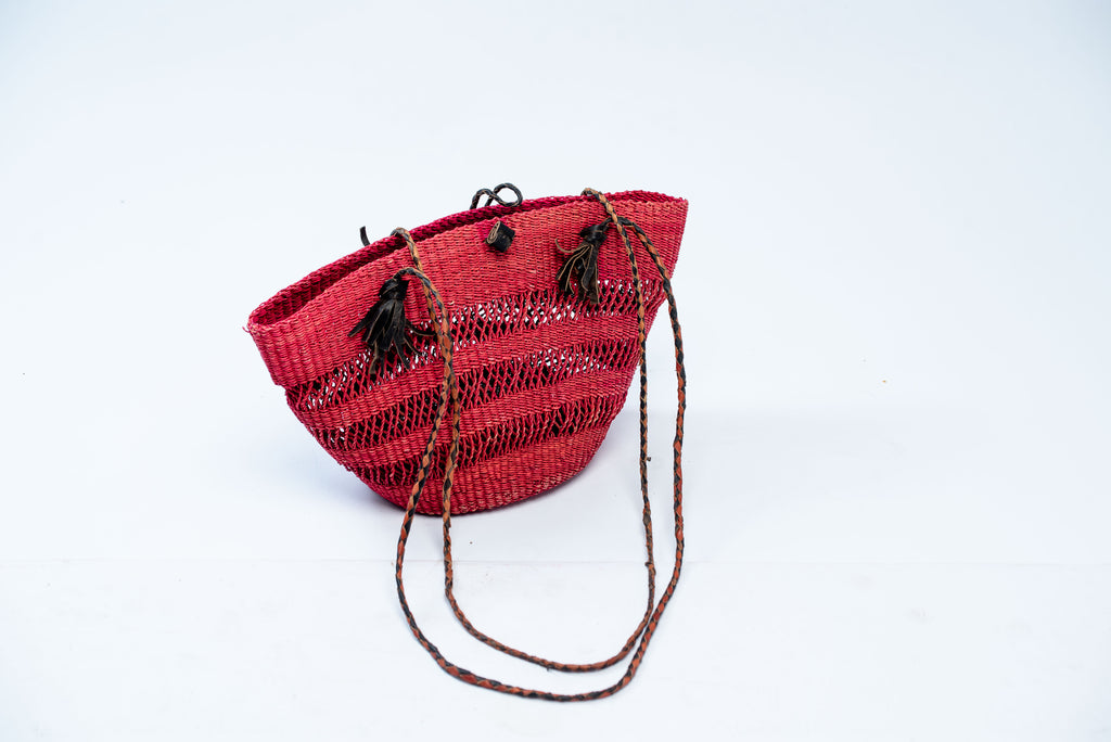 Handwoven Crimson Red Open-Weave Bucket Bag – Leather Tassel & Crossbody Strap