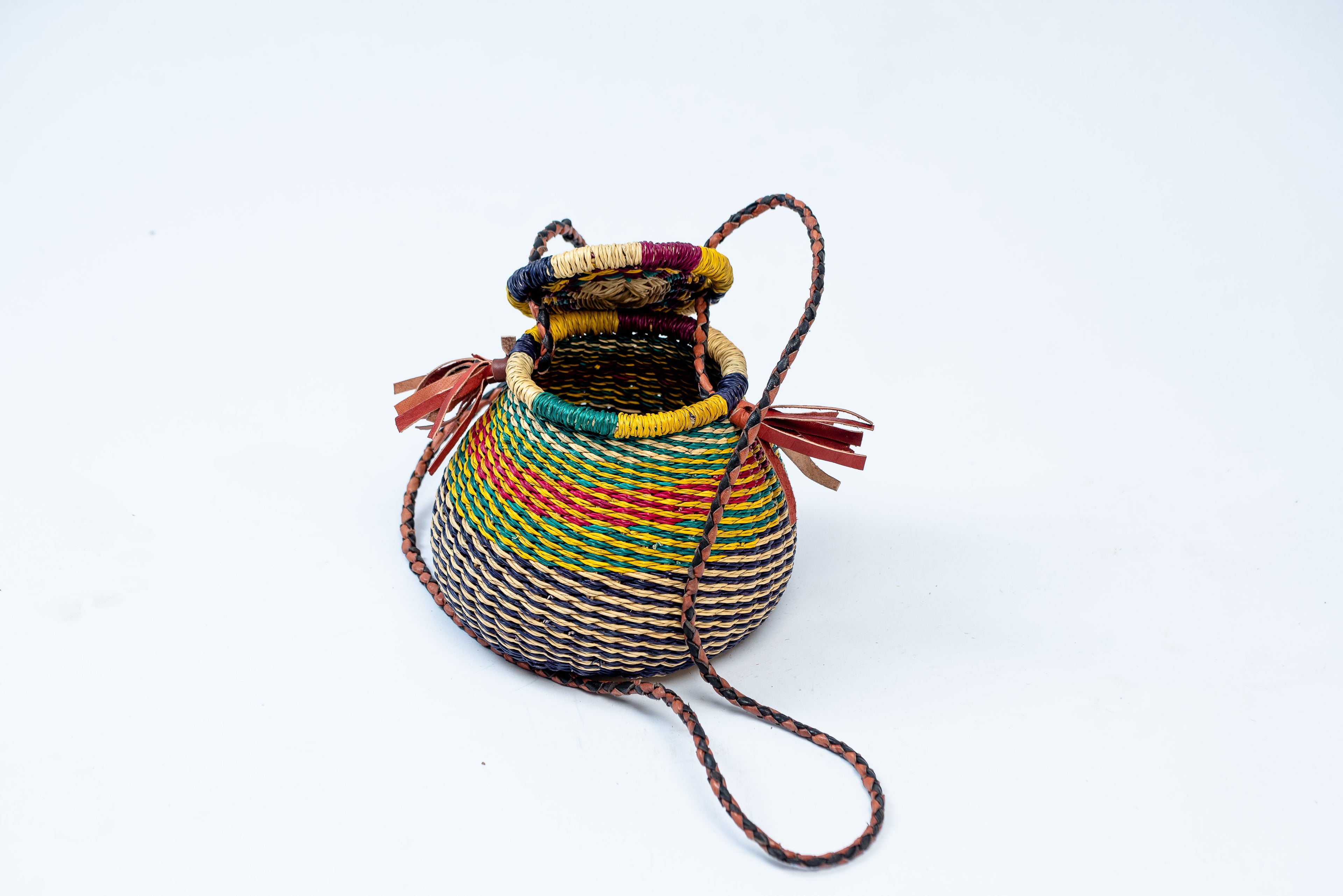 Handwoven Rainbow Pot Basket Bag – Lidded Crossbody with Leather Tassels