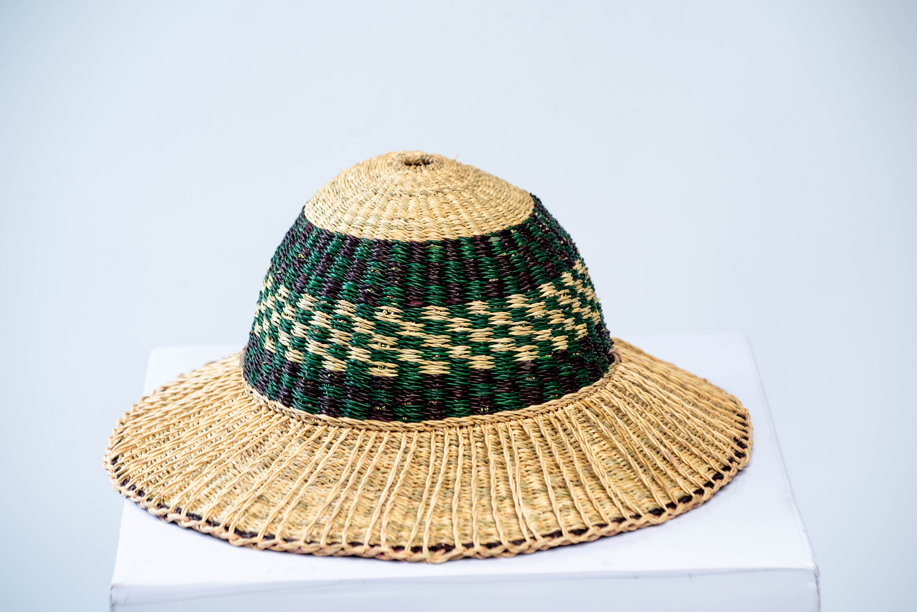 Handwoven Wide-Brim Bolga Sun Hat – Green Diamond Pattern Band