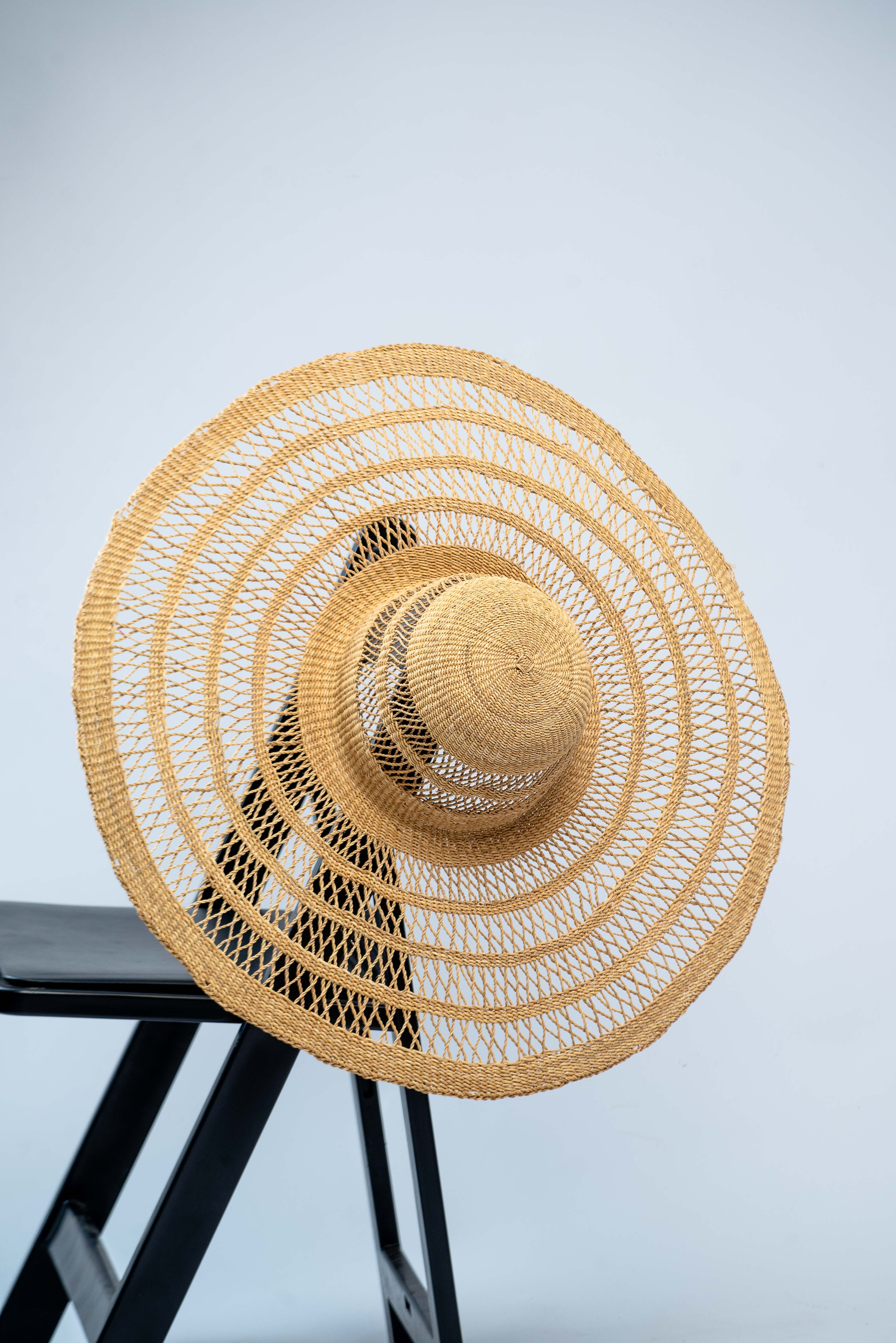 Handmade Wide-Brim Woven Straw Hat – Artisan Sun Hat
