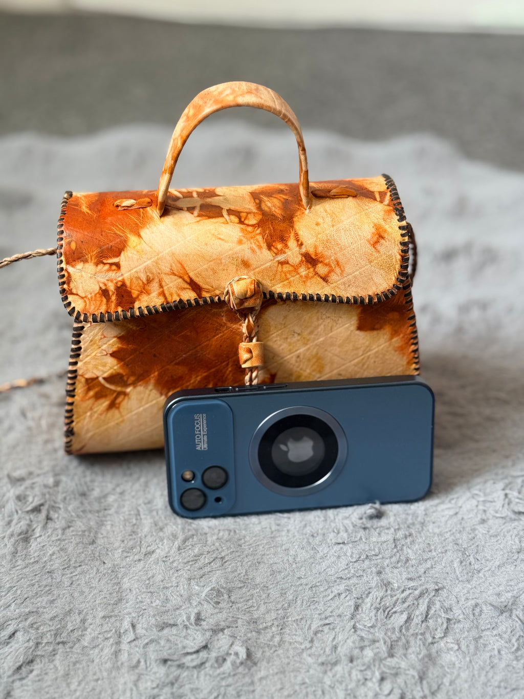 Handmade Marble-Effect Leather Tote & Crossbody Bag – Tassel Detail